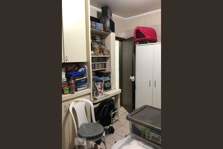 Casa à venda com 150m², 3 quartos e 2 vagasQuarto de Serviço