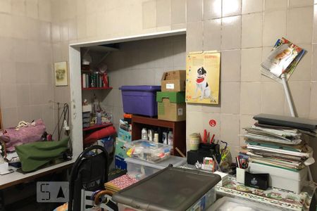 Casa à venda com 150m², 3 quartos e 2 vagasQuarto de Serviço