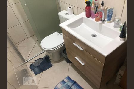 Casa à venda com 150m², 3 quartos e 2 vagasBanheiro Social 2