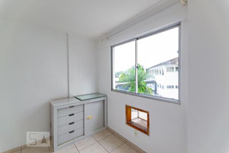 Quarto 1 de apartamento para alugar com 3 quartos, 70m² em Barreto, Niterói