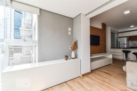 Varanda de apartamento à venda com 1 quarto, 44m² em Pinheiros, São Paulo