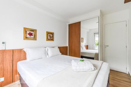 Quarto de apartamento à venda com 1 quarto, 44m² em Pinheiros, São Paulo