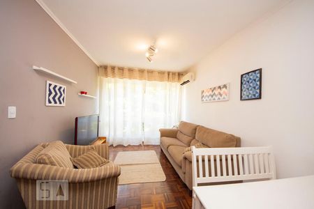 Sala de apartamento para alugar com 2 quartos, 45m² em Petrópolis, Porto Alegre