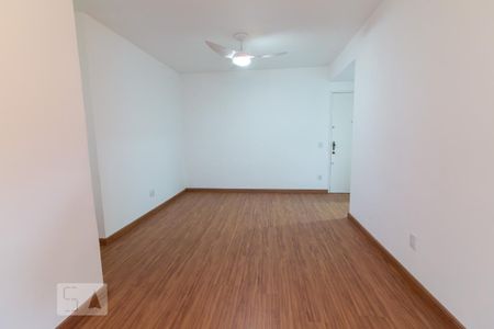 Apartamento para alugar com 62m², 2 quartos e 1 vagaSala