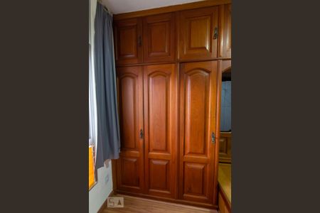 Apartamento para alugar com 62m², 2 quartos e 1 vagaQuarto 2 - Armários