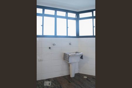 Apartamento à venda com 133m², 3 quartos e 2 vagasÁREA DE SERVIÇO