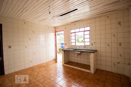 Cozinha de casa para alugar com 1 quarto, 50m² em Vila Comercial, Jundiaí