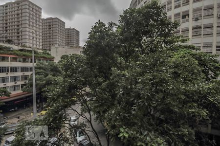 Apartamento à venda com 160m², 3 quartos e sem vaga Apartamento à venda com 160m², 3 quartos e sem vagaVista da Rua