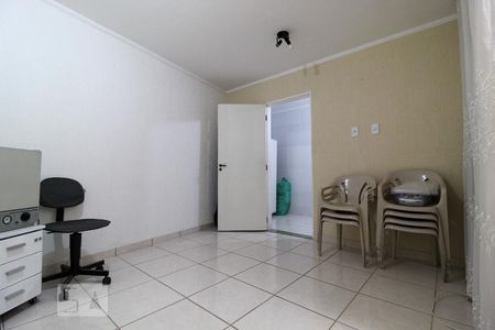 Casa à venda com 235m², 3 quartos e 2 vagasQuarto Reversível