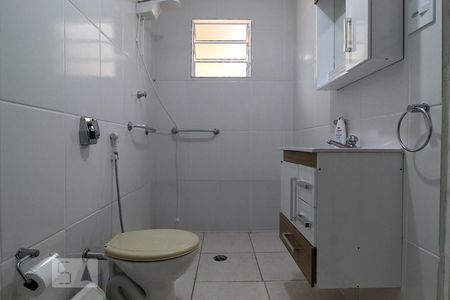 Casa à venda com 235m², 3 quartos e 2 vagasSuíte Quarto Reversível