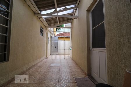 Casa à venda com 235m², 3 quartos e 2 vagasQuintal