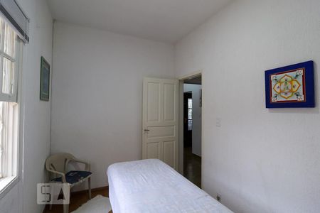 Casa à venda com 235m², 3 quartos e 2 vagasQuarto 2