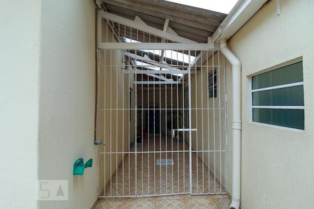 Casa à venda com 235m², 3 quartos e 2 vagasQuintal