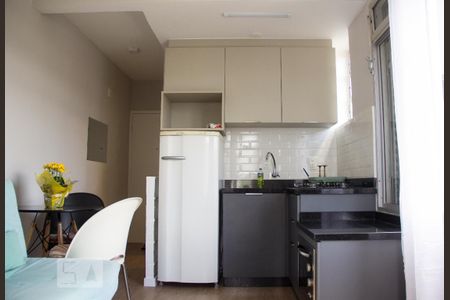 Cozinha1 de kitnet/studio para alugar com 1 quarto, 30m² em Itacorubi, Florianópolis