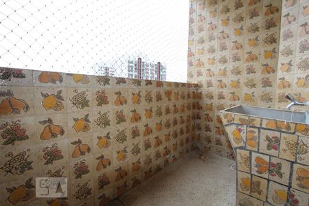 Apartamento para alugar com 57m², 2 quartos e sem vagaÁrea de Serviço