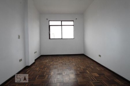 Quarto 2 de apartamento para alugar com 2 quartos, 57m² em Rebouças, Curitiba