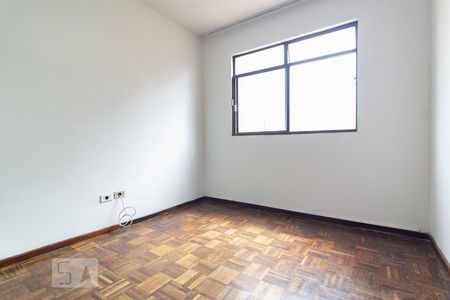 Quarto 1 de apartamento para alugar com 2 quartos, 57m² em Rebouças, Curitiba