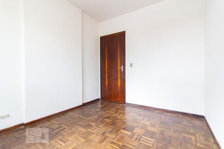 Quarto 1 de apartamento para alugar com 2 quartos, 57m² em Rebouças, Curitiba