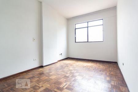 Quarto 2 de apartamento para alugar com 2 quartos, 57m² em Rebouças, Curitiba
