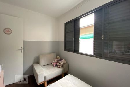 Casa à venda com 150m², 3 quartos e 2 vagasQuarto 2