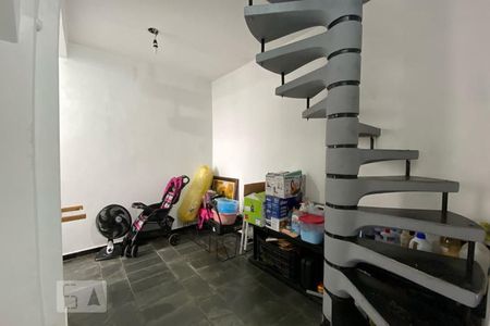 Casa à venda com 150m², 3 quartos e 2 vagasÁrea de Serviço