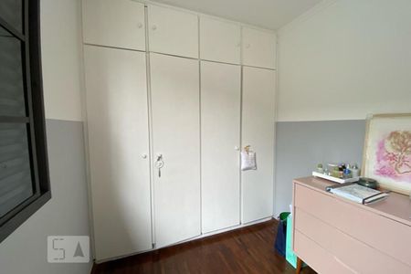 Casa à venda com 150m², 3 quartos e 2 vagasQuarto 2
