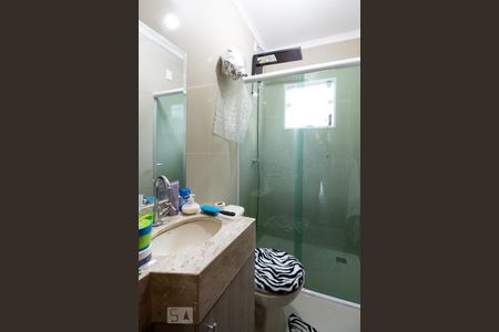 Casa à venda com 230m², 3 quartos e 3 vagasBanheiro da Suíte 3