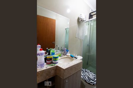 Casa à venda com 230m², 3 quartos e 3 vagasBanheiro da Suíte 3