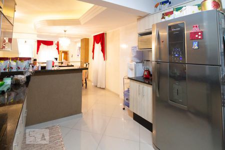 Casa à venda com 230m², 3 quartos e 3 vagasCozinha