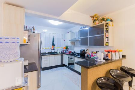 Casa à venda com 230m², 3 quartos e 3 vagasCozinha