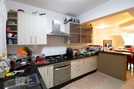 Casa à venda com 230m², 3 quartos e 3 vagasCozinha