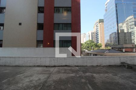 Vista da Sala de apartamento à venda com 3 quartos, 127m² em Moema, São Paulo