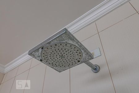 Casa de condomínio para alugar com 900m², 8 quartos e 4 vagas Casa de condomínio para alugar com 900m², 8 quartos e 4 vagasBanheiro da Suíte 5