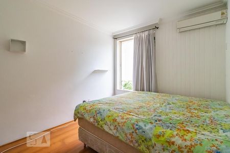 Casa de condomínio para alugar com 900m², 8 quartos e 4 vagas Casa de condomínio para alugar com 900m², 8 quartos e 4 vagasSuíte 2