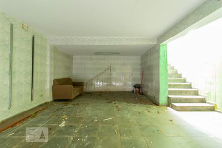 Casa para alugar com 250m², 3 quartos e 1 vaga Casa para alugar com 250m², 3 quartos e 1 vagaGaragem