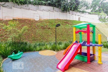 Apartamento à venda com 85m², 3 quartos e 1 vaga Apartamento à venda com 85m², 3 quartos e 1 vagaÁrea Comum - Playground