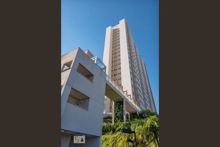 Apartamento à venda com 85m², 3 quartos e 1 vaga Apartamento à venda com 85m², 3 quartos e 1 vagaFachada