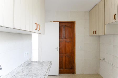 Apartamento à venda com 50m², 2 quartos e 1 vaga Apartamento à venda com 50m², 2 quartos e 1 vagaCozinha