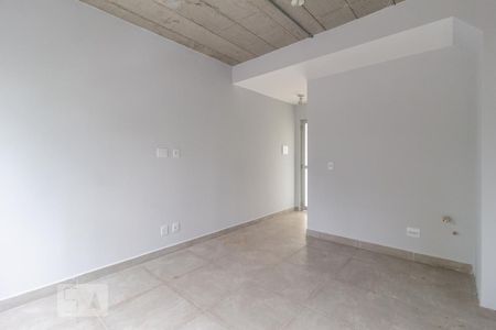 Kitnet de kitnet/studio para alugar com 1 quarto, 17m² em Vila Indiana, São Paulo