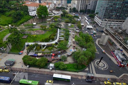 Vista de kitnet/studio à venda com 1 quarto, 31m² em Centro, Rio de Janeiro