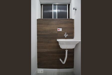 Apartamento à venda com 35m², 1 quarto e 1 vaga Apartamento à venda com 35m², 1 quarto e 1 vagaÁrea de Serviço