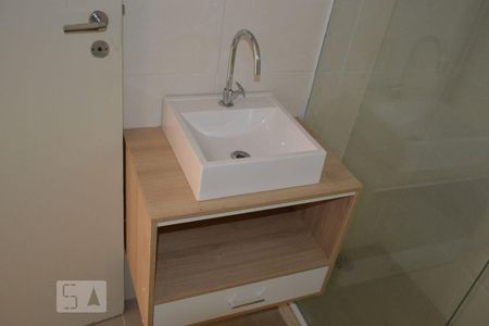 Apartamento à venda com 55m², 1 quarto e 1 vagaBanheiro - Torneira
