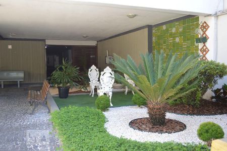 Apartamento à venda com 55m², 1 quarto e 1 vagaEntrada Condomínio