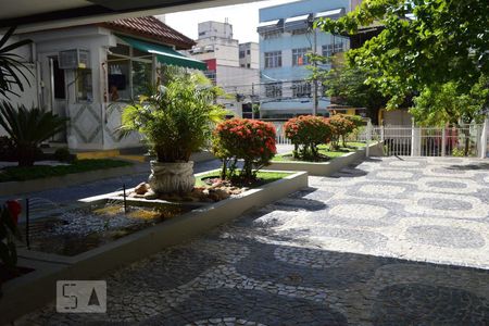 Apartamento à venda com 55m², 1 quarto e 1 vagaEntrada Condomínio