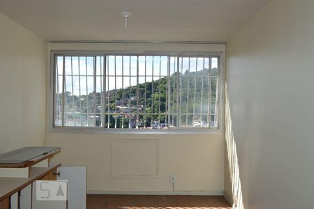 Quarto de apartamento à venda com 1 quarto, 55m² em Santa Rosa, Niterói