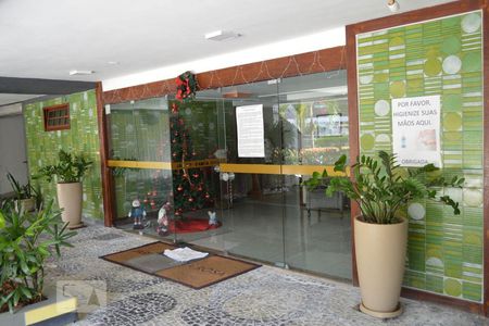 Apartamento à venda com 55m², 1 quarto e 1 vagaPortaria