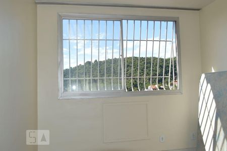 Quarto de apartamento à venda com 1 quarto, 55m² em Santa Rosa, Niterói