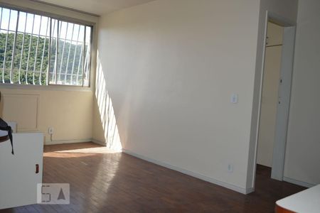 Sala de apartamento à venda com 1 quarto, 55m² em Santa Rosa, Niterói