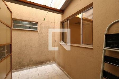 Apartamento à venda com 55m², 2 quartos e 2 vagasQuintal