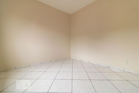 Suíte 1 de casa para alugar com 2 quartos, 130m² em Braz de Pina, Rio de Janeiro